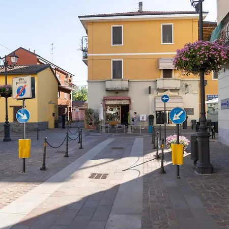 Intero Forum E Metro Milanofiori
