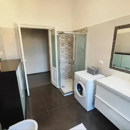 Intero Forum E Metro Milanofiori Apartment