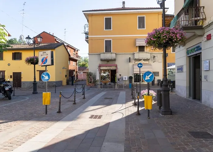 Intero Forum E Metro Milanofiori